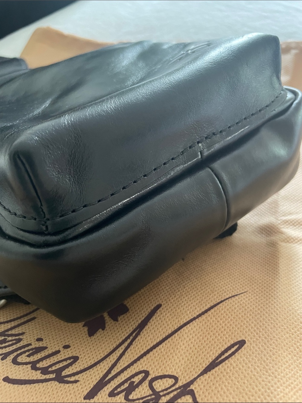 Patricia Nash Leather Crossbody - Picture 10 of 10